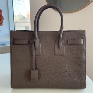 Saint Laurent Sac De Jour Small Tote Fog